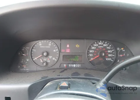 2005 Ford F250 Super Duty z USA, uszkodzony, nr VIN 1FTSW21PX5EC67932